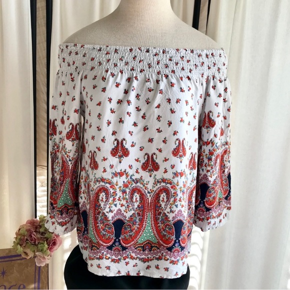 Three Shirts Size M Blouses - Picture 10 of 15